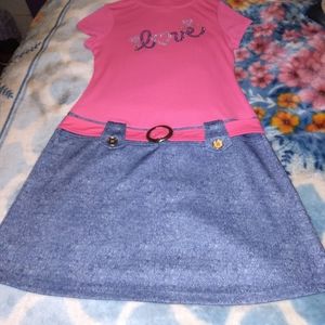 Girls dress